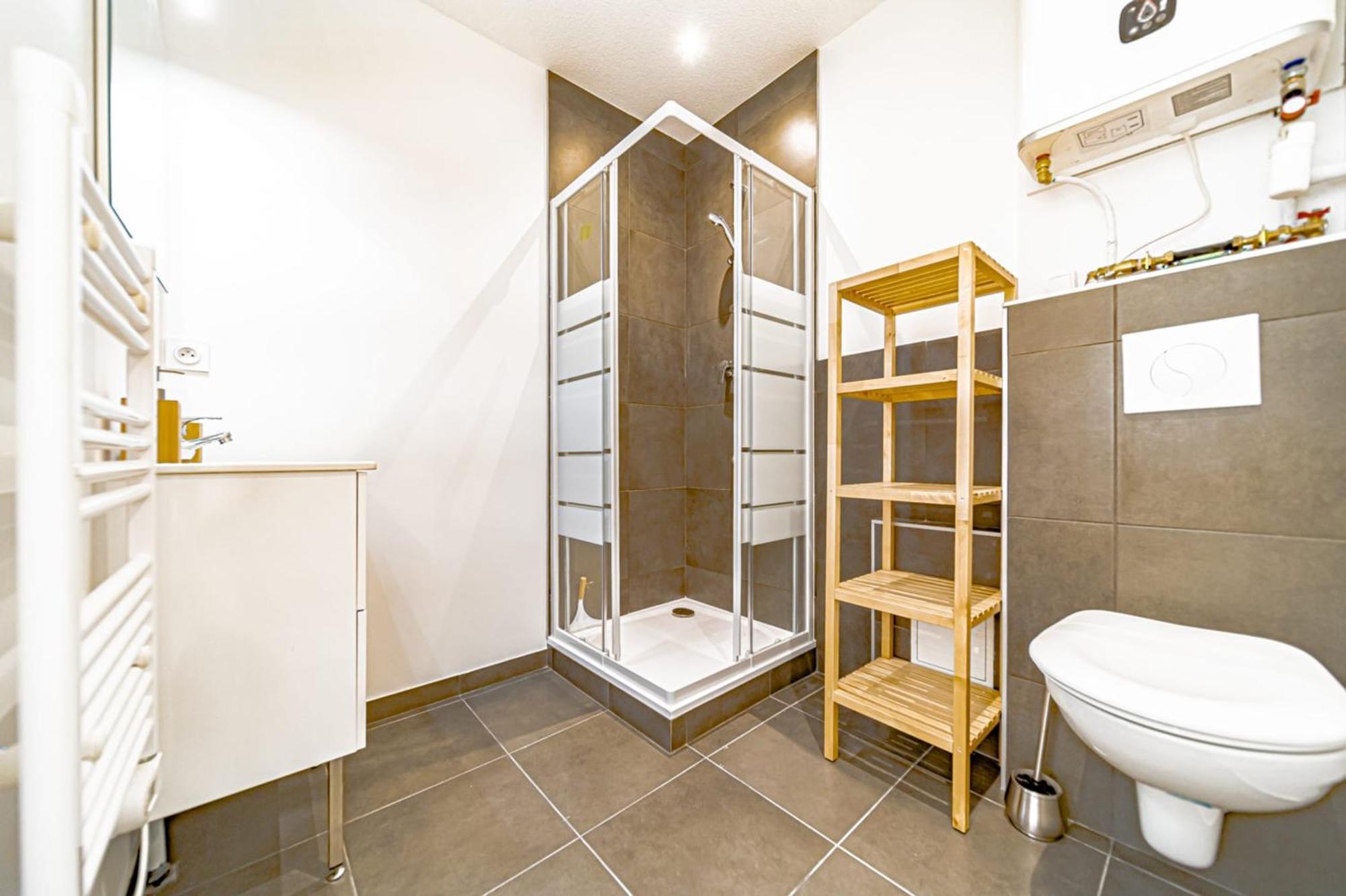 Le Californie - Agreable Studio Renove Улан Екстериор снимка